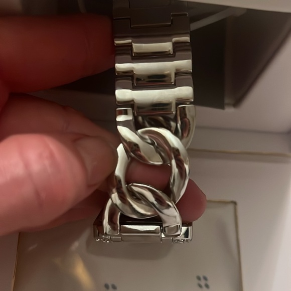 Disney Princess Cinderella Watch, silver metal link band, new in gift box - Picture 7 of 7